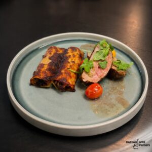Piccata de veau, beurre noisette aux câpres et citron, cannelloni à la caponata